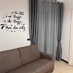 Nicanto's Апартаменты *